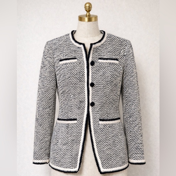 Avec Les Filles Black and White Tweed Collarless Blazer XXSP